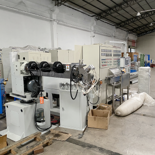 HH-E-PLC 80 PVC+50 Nylon Co-Extrusion Machine